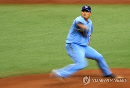 LEAD) Blue Jays' Ryu Hyun-jin roughed up in postseason elimination