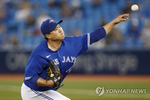 Hyun Jin Ryu (neck tightness) placed on IL