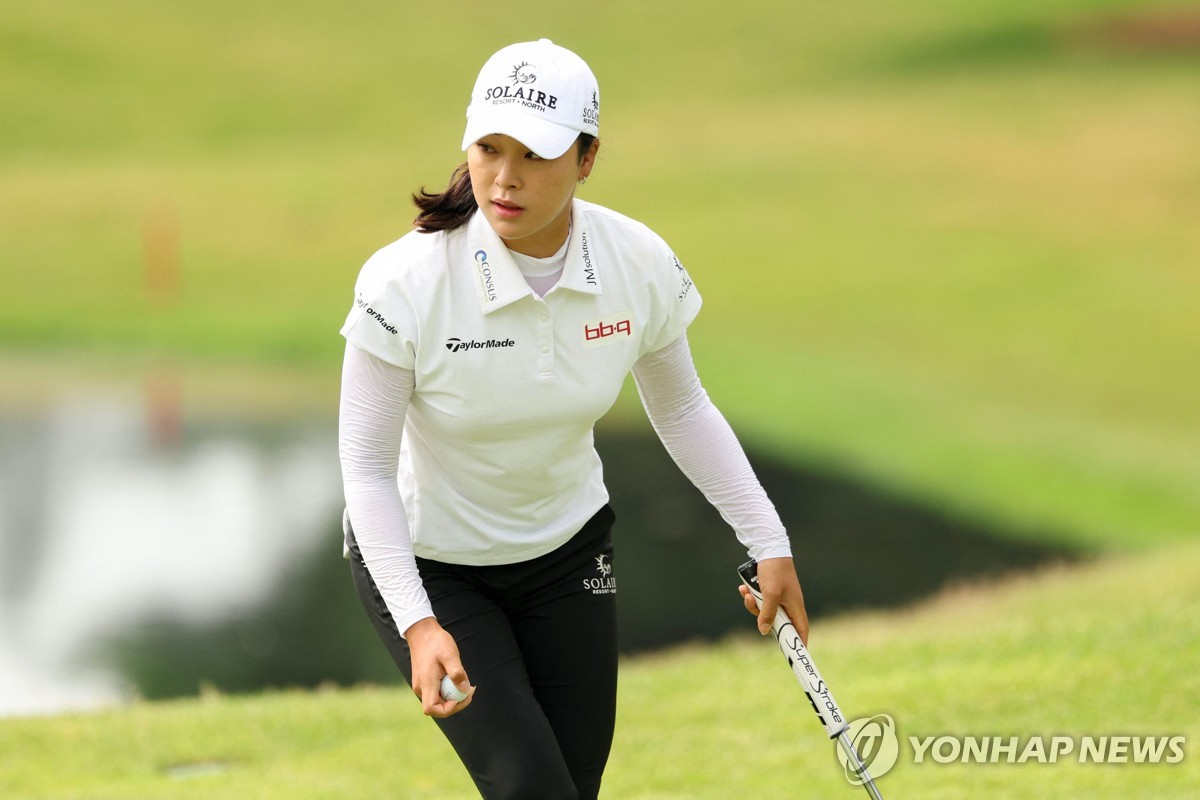 윤이나 "롤 모델 박성현과 함께해 영광…팀 이름은 