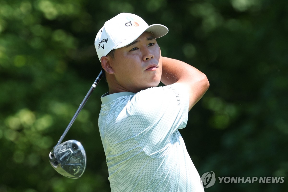 김시우, PGA 투어 존디어 클래식 2R 공동 7위…선두와 2타 차