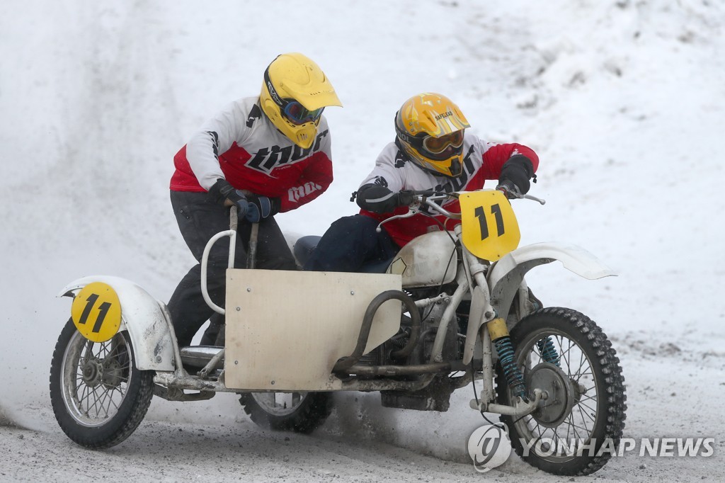 2022 Russian Snowcross and Snow Bike Cross Championships in Kemerovo