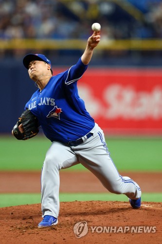 Rays' Ji-Man Choi, Blue Jays' Hyun-Jin Ryu share a high school, opening day