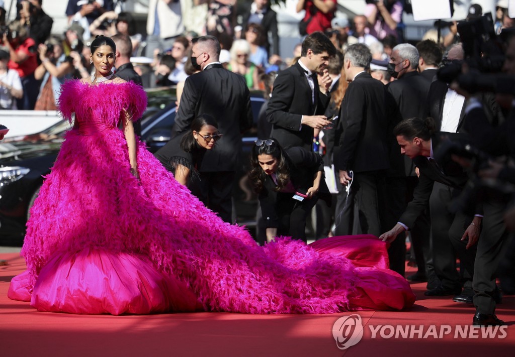 FILMFESTIVAL-CANNES/OPENING RED CARPET