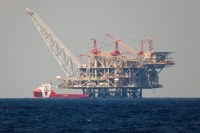 이스라엘서 첫 석유 수출…동지중해산 초경질유