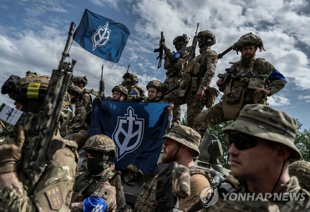 '러시아 의용군단'…친우크라 성향 민병대 접경지 집결