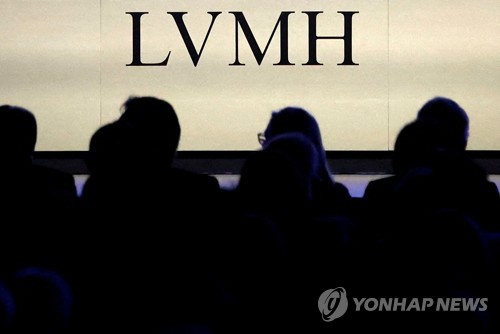 루이뷔통 회장도 베이징 방문…외국 CEO 중국 행렬 가세