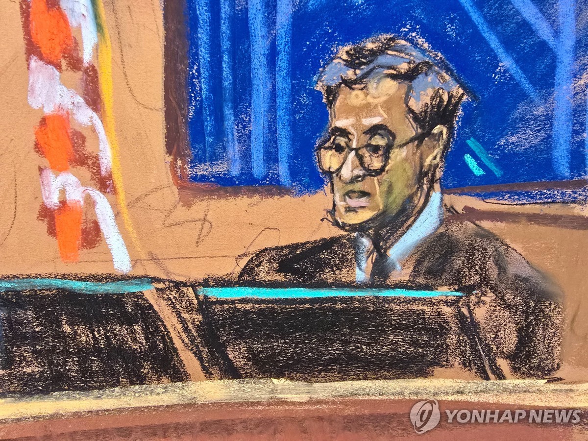 3일(현지시간) 콤스 사건 선고가 내려진 법정 풍경 그림