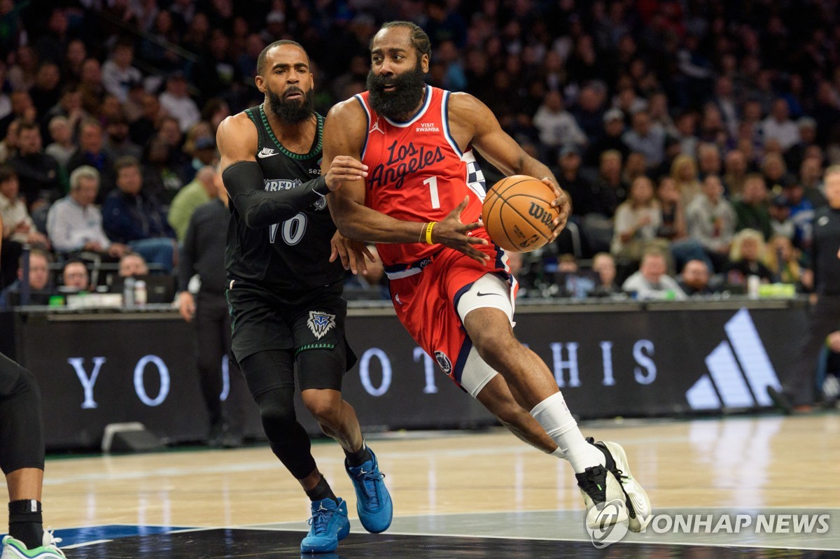 하든, NBA 통산 득점 '톱10' 진입…클리퍼스는 미네소타에 패배