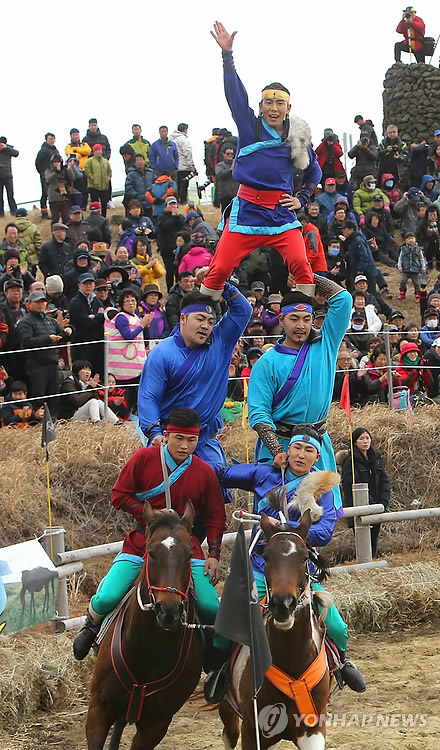 '말의 고장' 제주서 펼치는 마상쇼