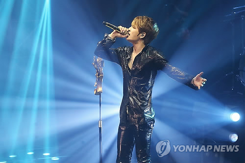 芸能 ｊｙｊジェジュンが東京でホログラム公演 新曲も披露 聯合ニュース