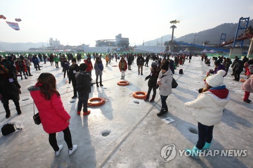 '흥행 예고' 화천산천어축제 벌써 외국인 1만여명 예약