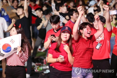 サッカーＵ２０Ｗ杯決勝進出の韓国応援　パブリックビューイング開催へ