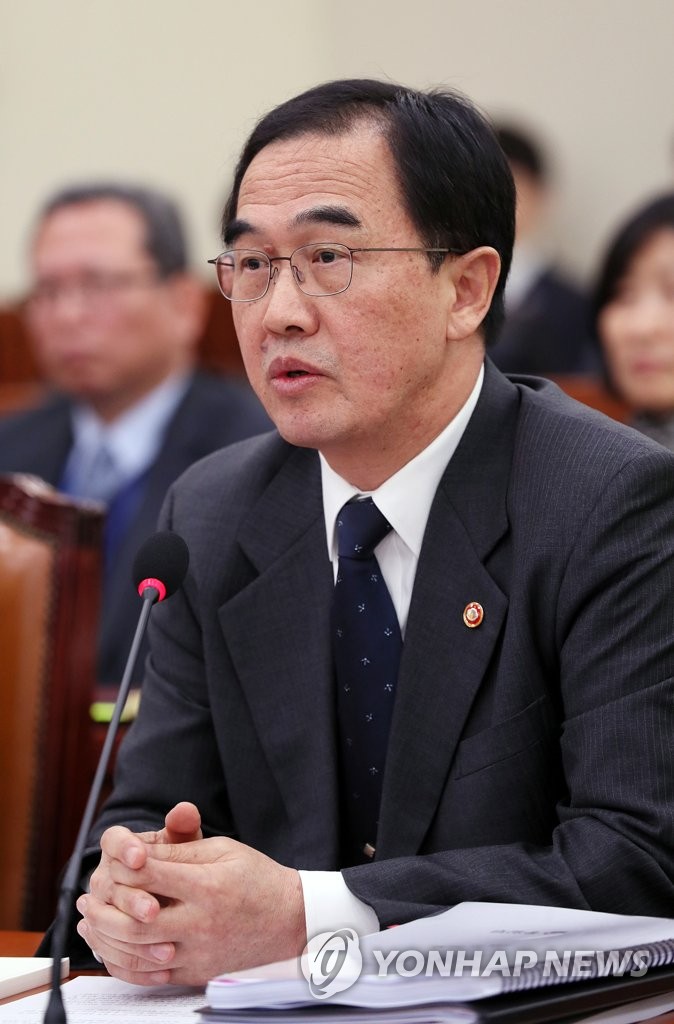 北朝鮮で「携帯電話６００万台普及」　韓国統一相