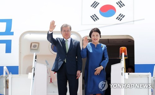 문대통령, 오늘 마하티르 총리와 정상회담…한·말레이 협력논의