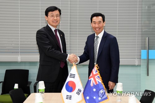 Vice finance minister meets Australia's top envoy