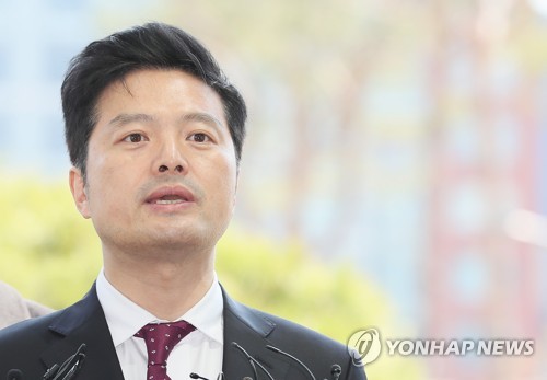 김태우 "이제 청와대 비위 제보하려면 처벌 감수해야"