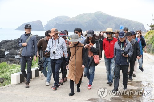 세계지질공원 제주 '수월봉 지질트레일' 개막