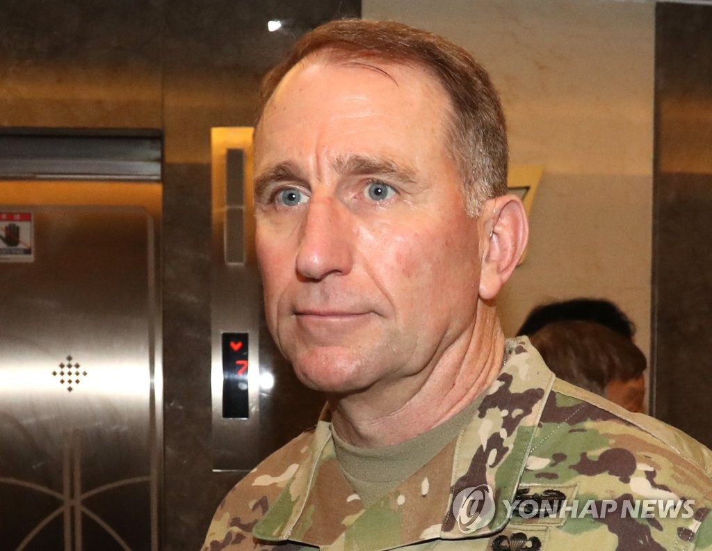 This file photo, taken May 9, 2019, shows U.S. Forces Korea commander Gen. Robert Abrams walking out of a conference room after a lecture in Seoul. (Yonhap)