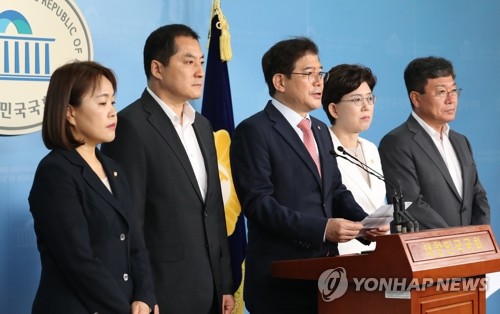 한국당 과방위원들, 기자회견