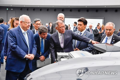 El presidente israelí visita Hyundai Motor