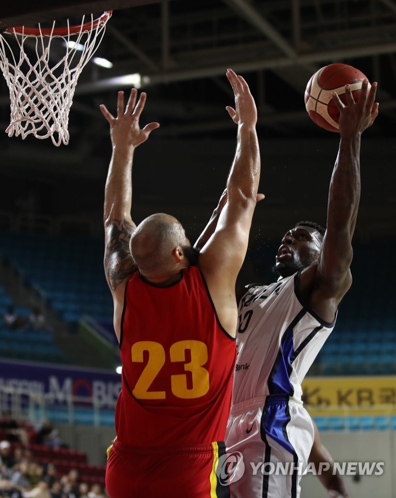 Yonsei Basketball Team Defeat Korea University and Win 3rd Tournament of  2021 U-League