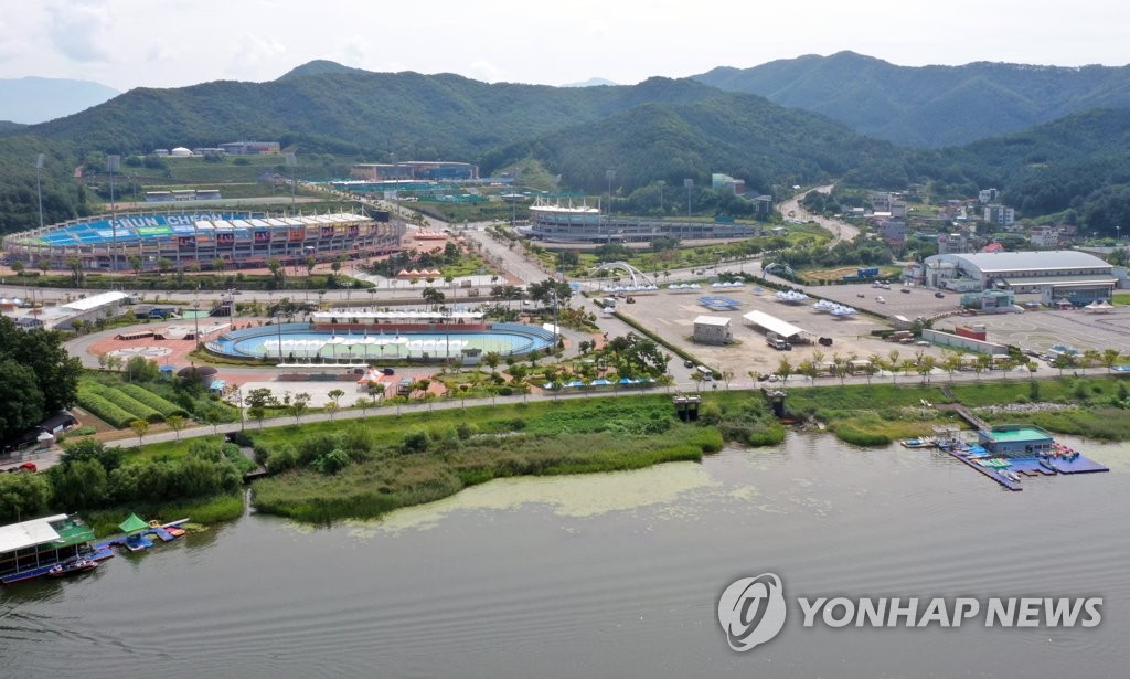의암호변 송암스포츠타운 전경