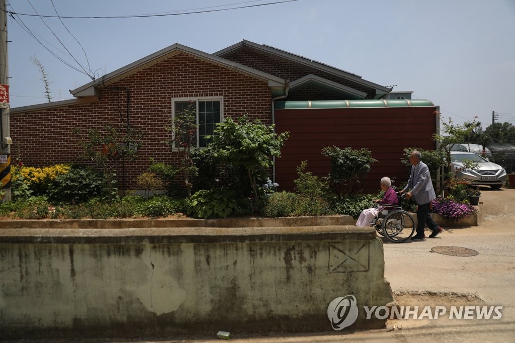 충남 당진의 한 시골 마을