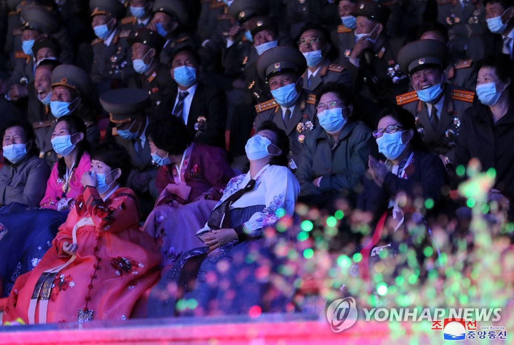 북한, 당 창건 75주년 맞아 이색공연 진행