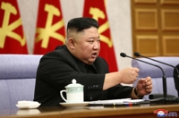 북한 "경제과업 관철로 종전과 달라진 모습 보이자"