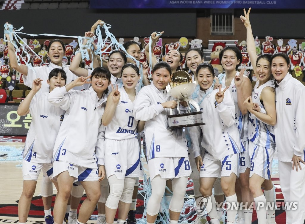 There was no mistake twice…  Woori Bank wins the 13th regular league in the final match (total)