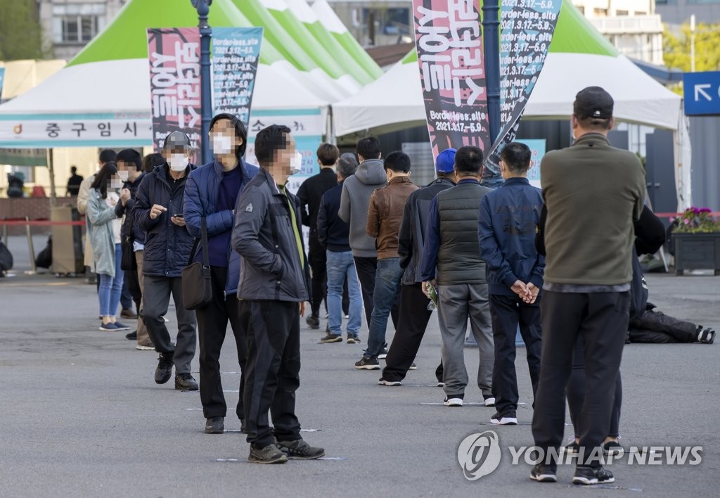 韓国の新規コロナ感染者６７１人　現行防疫レベル３週間延長へ
