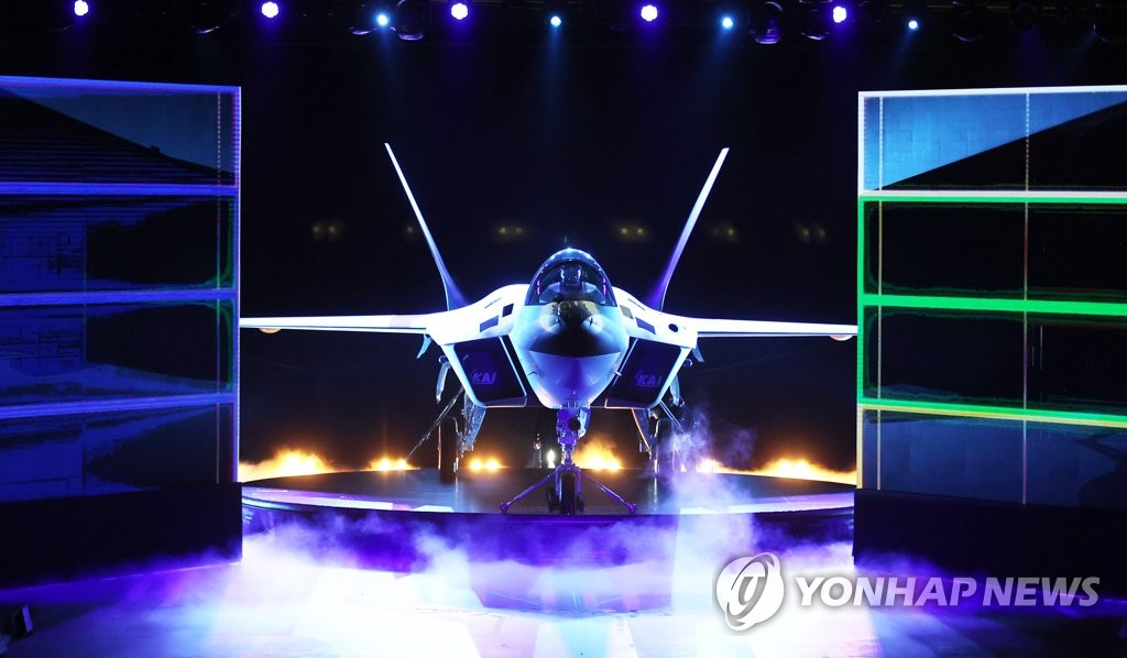 The KF-21 Boramae, South Korea's next-generation indigenous fighter jet prototype, is unveiled to the public for the first time at a ceremony held at the Korea Aerospace Industries Co. facility in Sacheon, South Gyeongsang Province, southeastern South Korea, on April 9, 2021. (Yonhap) 
