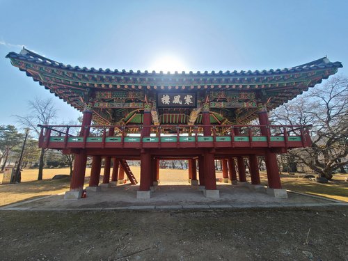 조선시대 관아 건물 '무주 한풍루' 기둥·기단 보수한다