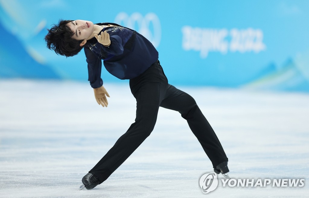 اللاعب الكوري الجنوبي للتزلج الفني على الجليد تشا جون-هوان