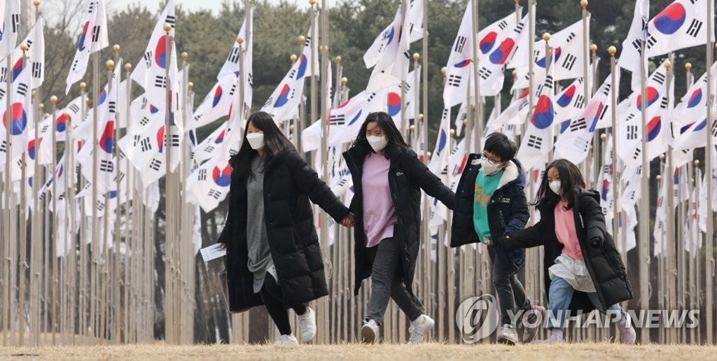 3·1절 앞두고 독립기념관 찾은 가족들