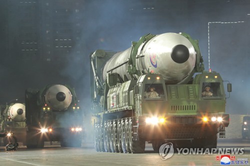 北열병식, 대남용부터 ICBM까지 '핵투발수단' 망라…신형 SLBM도