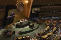 유엔 안보리 거부권 행사 때 이제 총회가 '정당하냐' 공개추궁