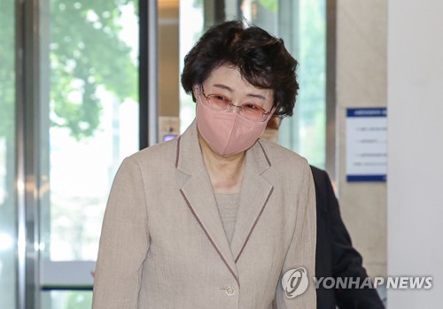 김승희측, 母 '컨테이너 위장전입'의혹에 "주거이전비 신청안해"