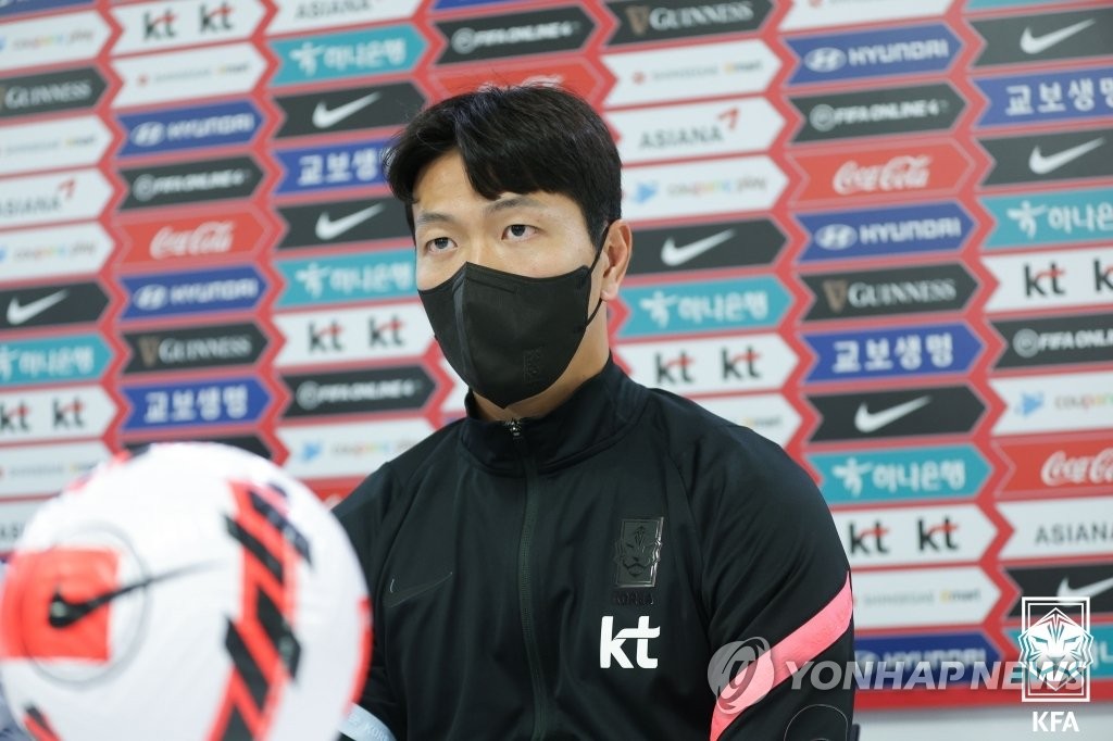 South Korean center back Kim Young-gwon speaks during an online press conference at the National Football Center in Paju, 30 kilometers north of Seoul, on June 13, 2022, the eve of a friendly match against Egypt, in this photo provided by the Korea Football Association. (PHOTO NOT FOR SALE) (Yonhap)