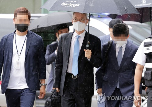 검찰, '산업부 블랙리스트' 의혹 전 청와대 행정관 소환