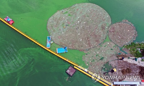 폭우가 몰고온 또다른 재앙…쓰레기섬 생긴 대청호