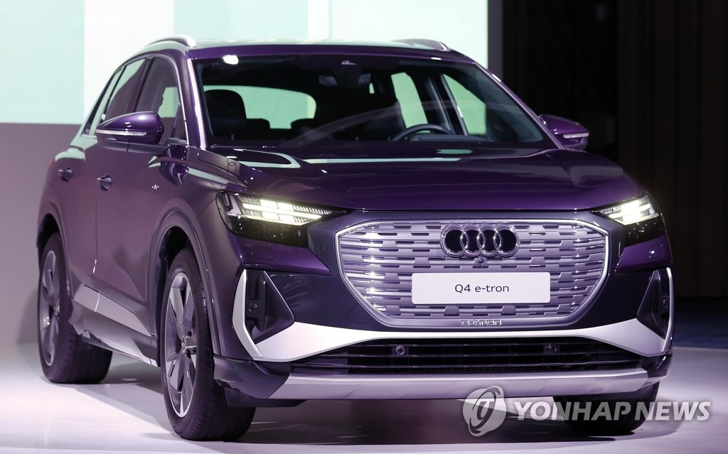 This photo taken on Sept. 5, 2022, shows Audi's all-electric Q4 e-tron 40 compact SUV during its launching event held at the Four Seasons Hotel Seoul in central Seoul. (Yonhap)