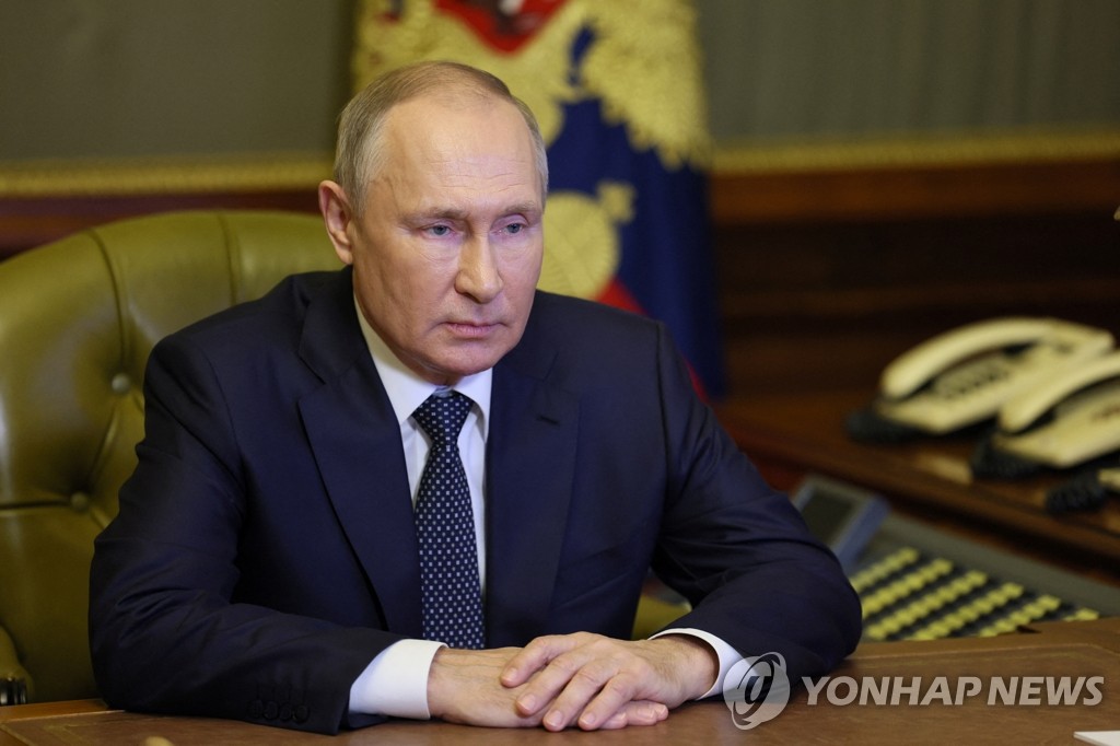 안보리 회의서 보복 대응 인정하는 푸틴 러시아 대통령