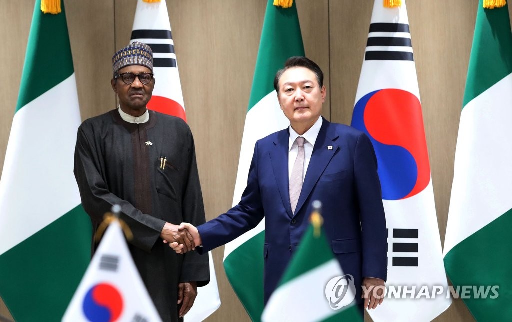 尹大統領　１０年ぶり来韓のナイジェリア大統領と会談