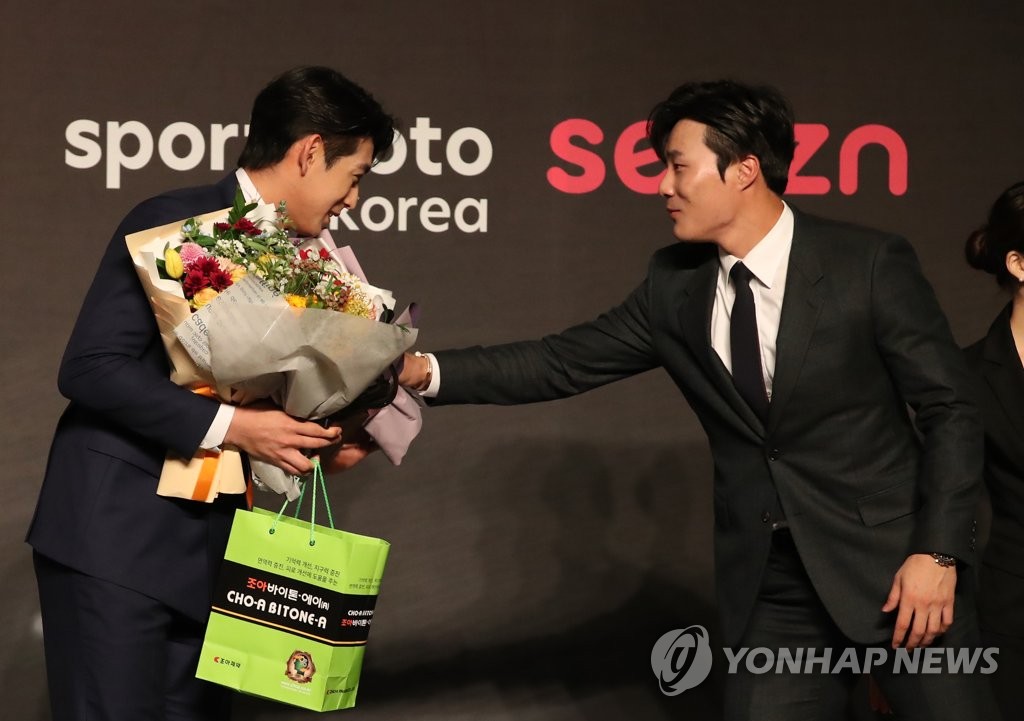 WBC 대표팀의 주축을 이룰 이정후(왼쪽)와 김하성 