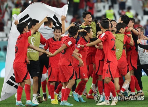 (World Cup) S. Korea one win away from history in Qatar