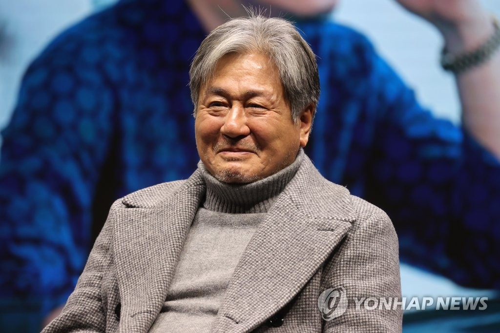 최민식, 25년 만에 '카지노'로 드라마 복귀…"긴 호흡 그리웠다"