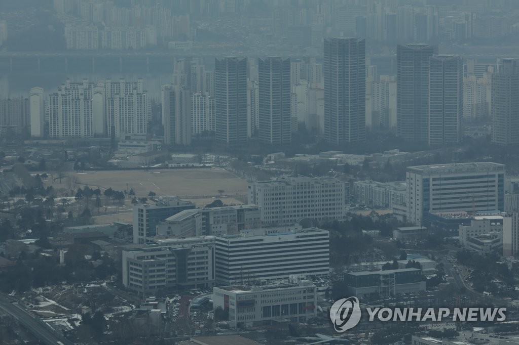ソウルの南山から見える大統領室一帯（資料写真）＝（聯合ニュース）