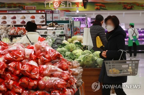 スーパーの野菜売り場（資料写真）＝（聯合ニュース）