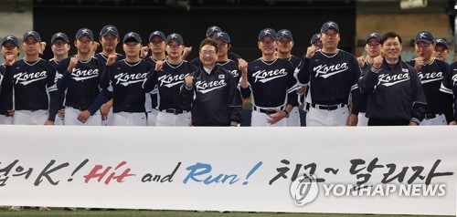 [WBC 캠프] 이강철 감독 출사표 "그라운드 전사가 되겠다"